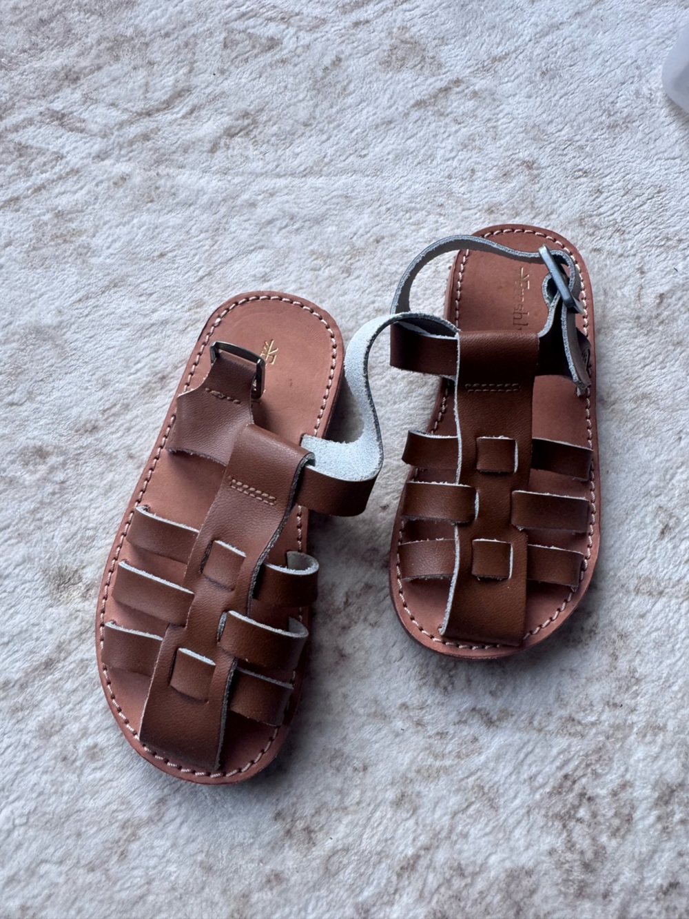 Freshly picked toddler leather sandals 7 t nwot